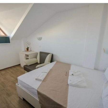 Complex Turistic Perla Venusului Otel Dış mekan fotoğraf